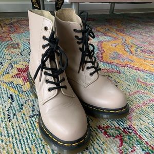 Dr. Martens Clemency lace up boots